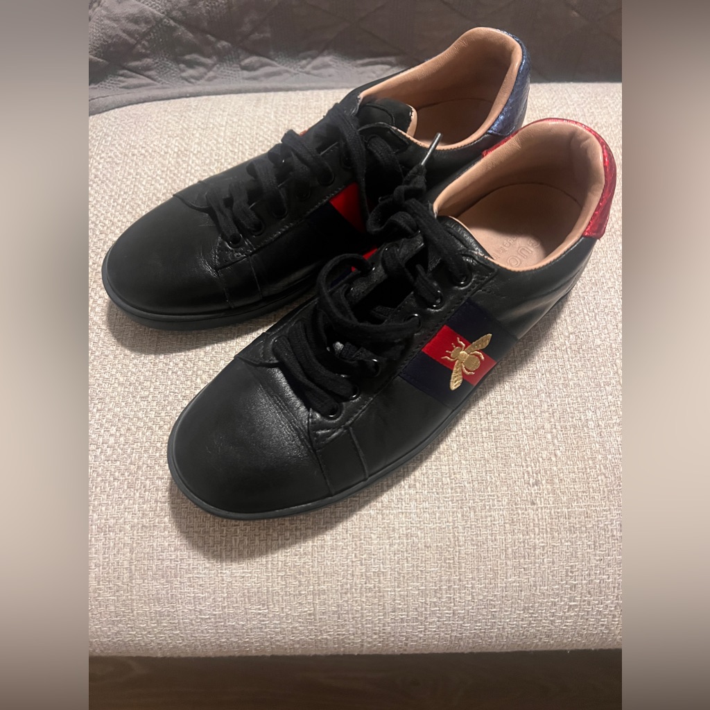 Gucci Ace Sneaker With Bee